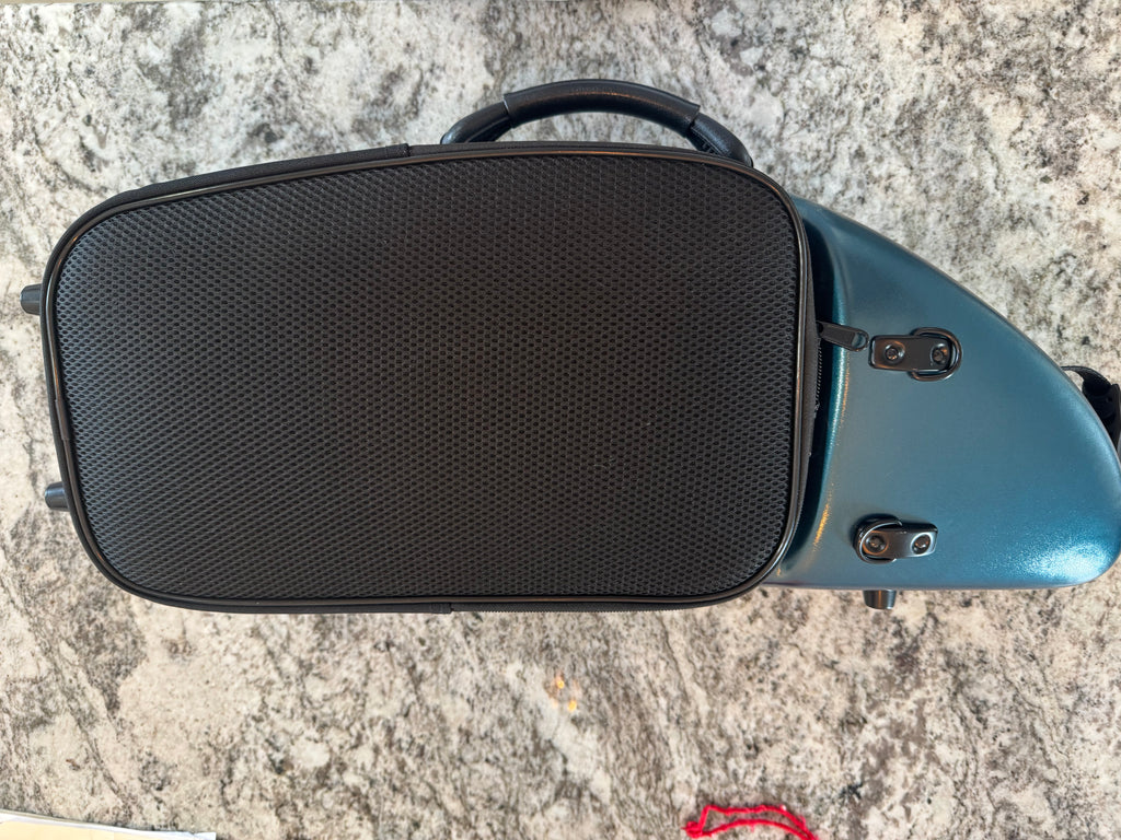 SHORE SAX Flight Case: Alto Saxophone